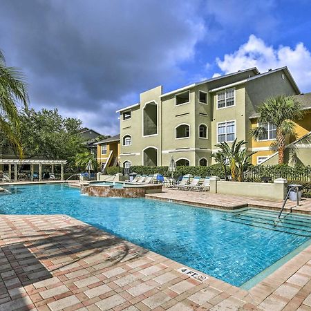 Modern Condo With Pool 4 Mi To Clearwater Beach! Exterior photo